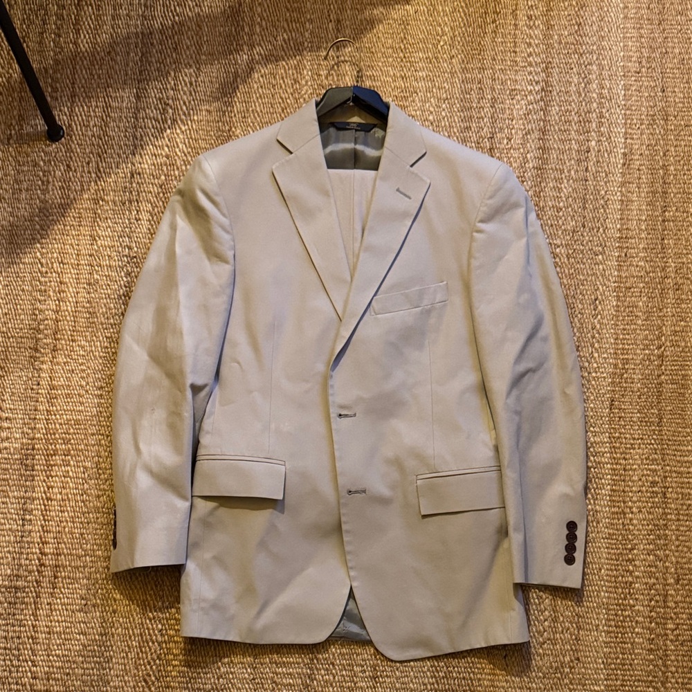 Brooks Brothers Light Tan/Gray Suit